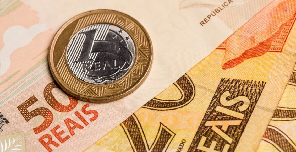 Auxílio Brasil - Reprodução Canva