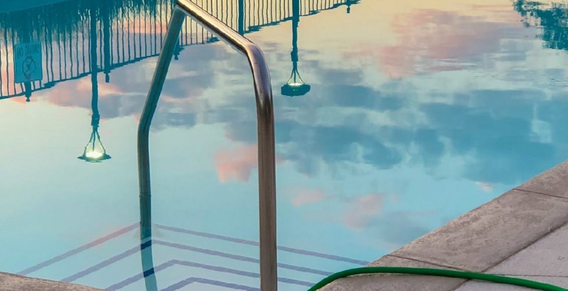 Cuidados com a piscina importantes para garantir uma diversão segura