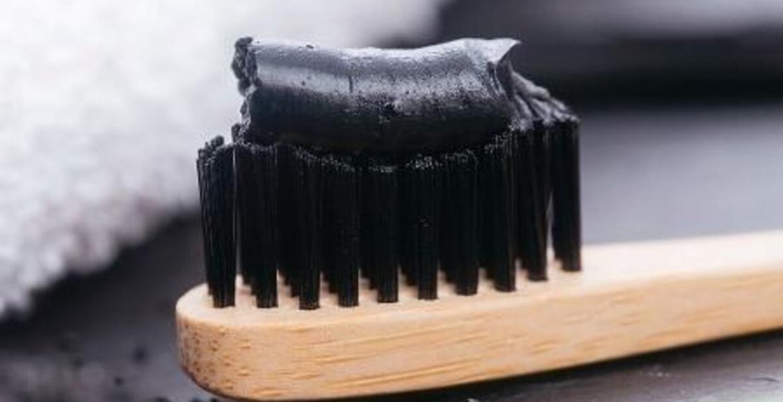 Como fazer pasta de dente com carvão aditivado em casa passo a passo - Fonte: Pixabay