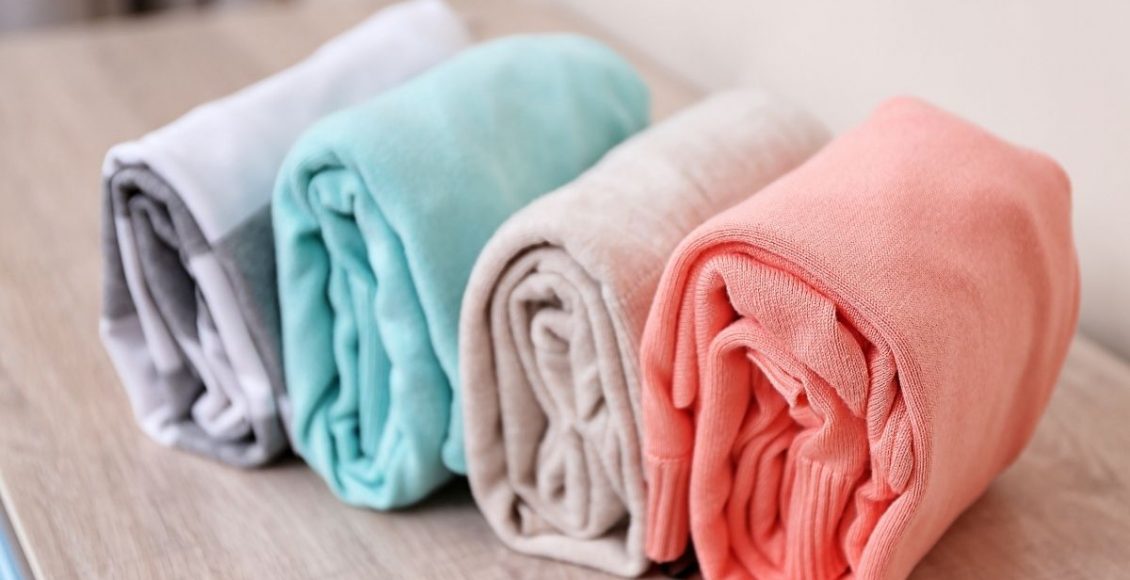 Dobrar roupas sem amassar - Reprodução Canva (2)