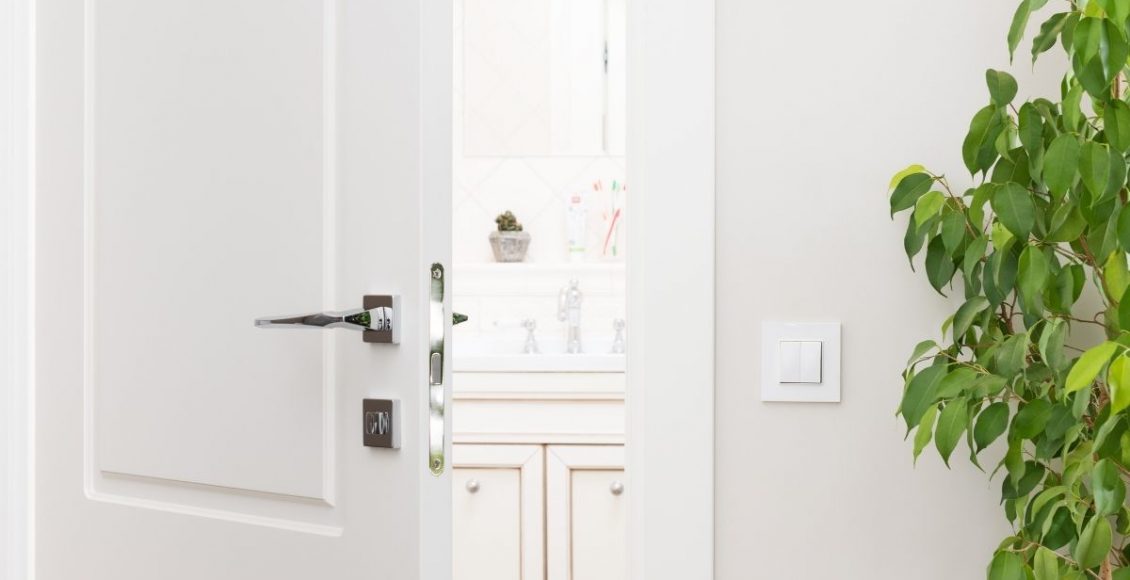 Por que deixar a porta do banheiro fechada Feng Shui aplicado para o banheiro - Reprodução canva (4)