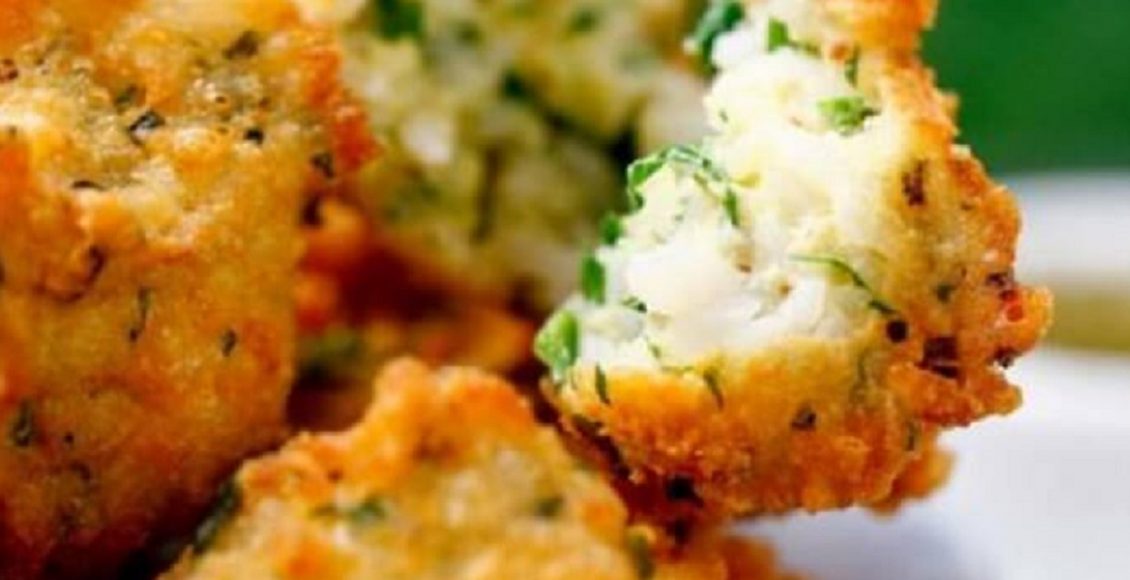 Como fazer bolinho de arroz (Foto: Canva)