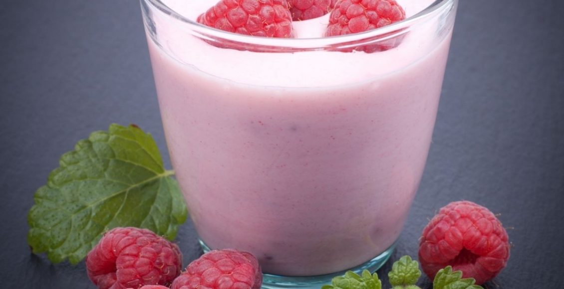 danoninho de pobre, faça seu próprio danone - reprodução canva 2