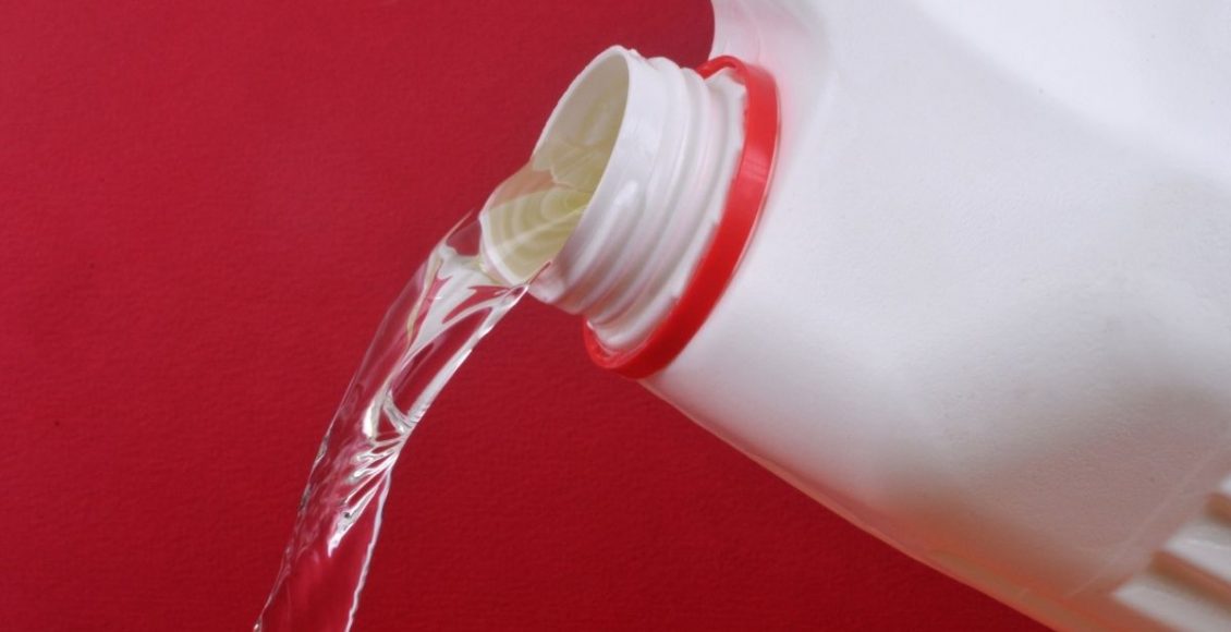 Água sanitária - Reprodução Canva