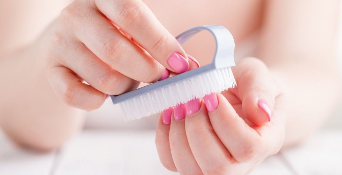 Cuidar das unhas em casa - reprodução: Canva