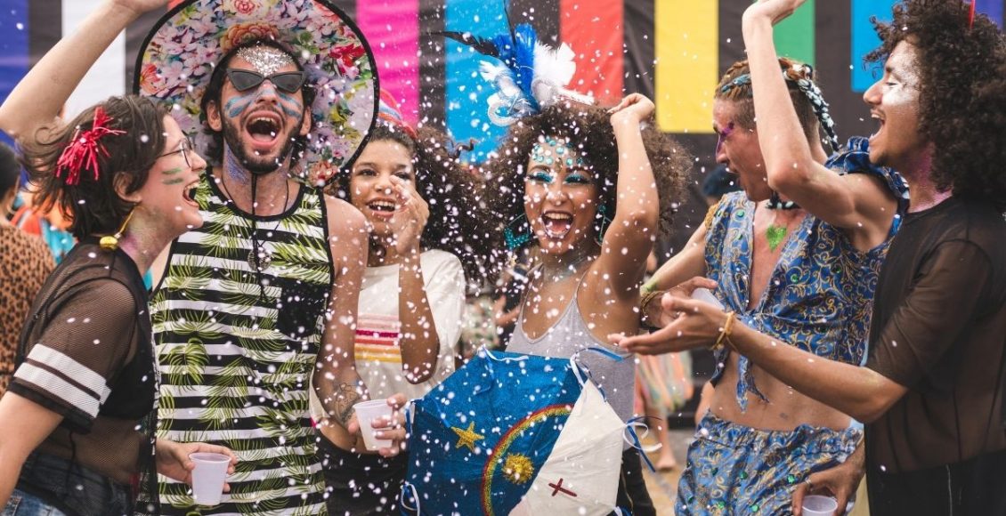 Glitter para o carnaval - reprodução: Canva