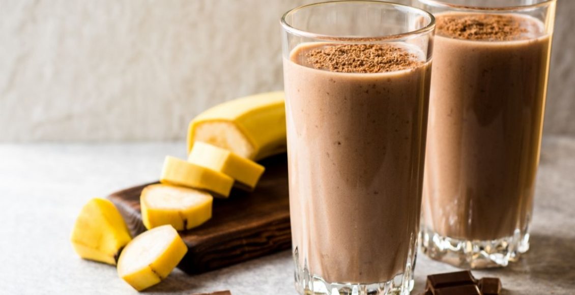 Vitamina de chocolate feita de banana congelada! Aprenda a receita em 10 minutos - Reprodução Canva