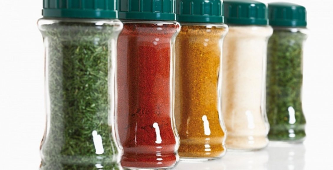 Tempero caseiro completo (Foto: Pixabay)