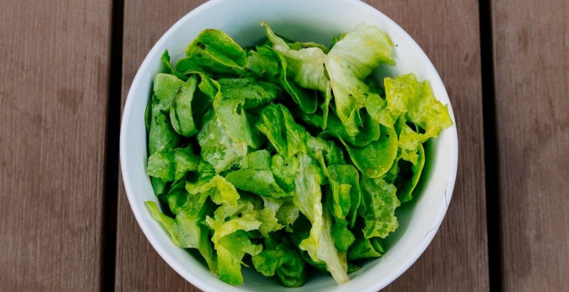 chá de alface - Reprodução Canva