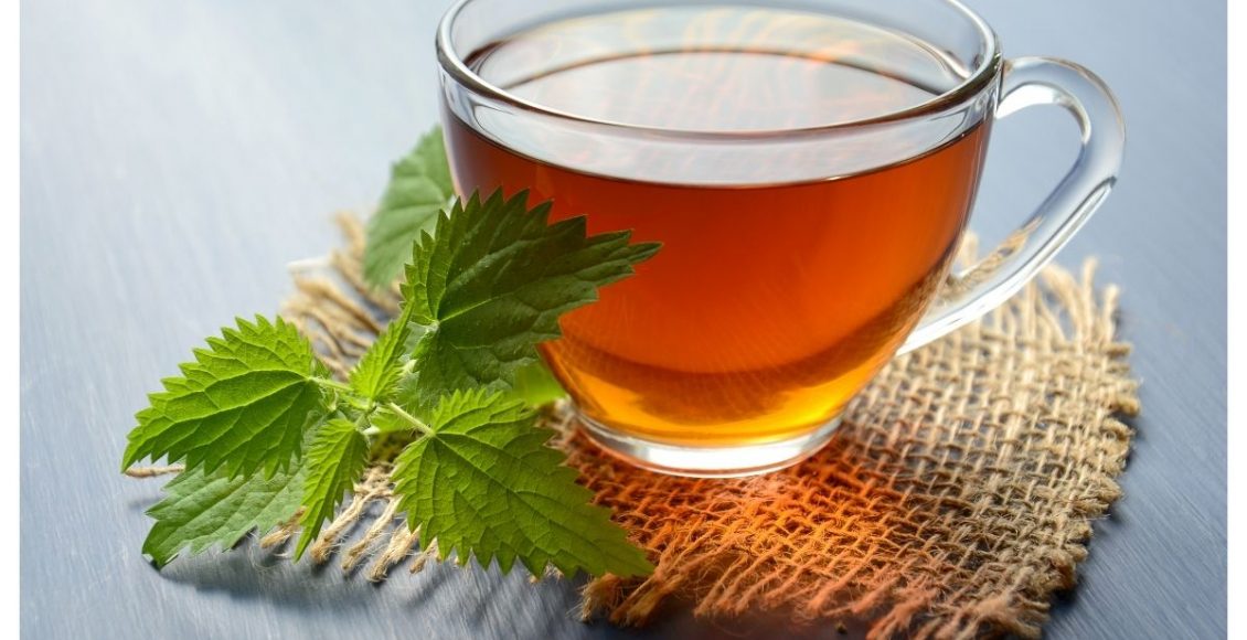 3 chás que desinflamam o corpo surpreenda-se com o poder desses chás - Reprodução Canva