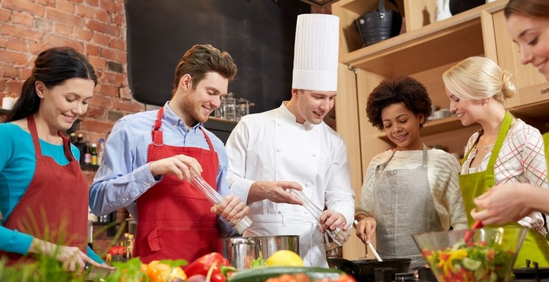 3 dicas práticas na cozinha facilite sua rotina com esses truques - Reprodução Canva