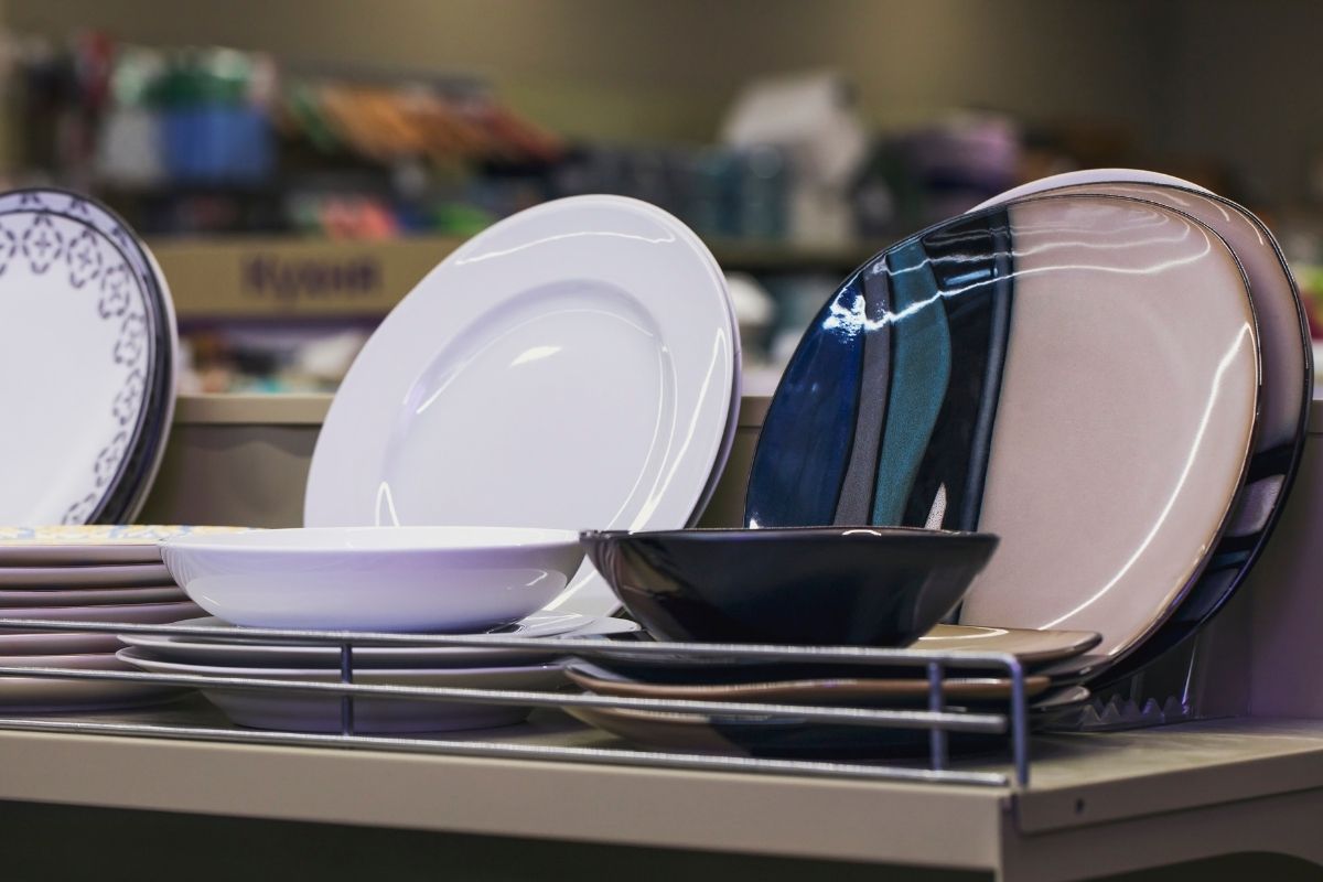 A diferença entre cerâmica e porcelana você não sabe Aprenda agora - Imagem do Canva