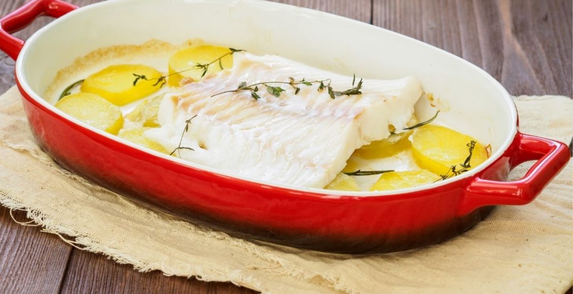 Bacalhau ao forno confira essa receita saborosa e diferente - Reprodução Canva
