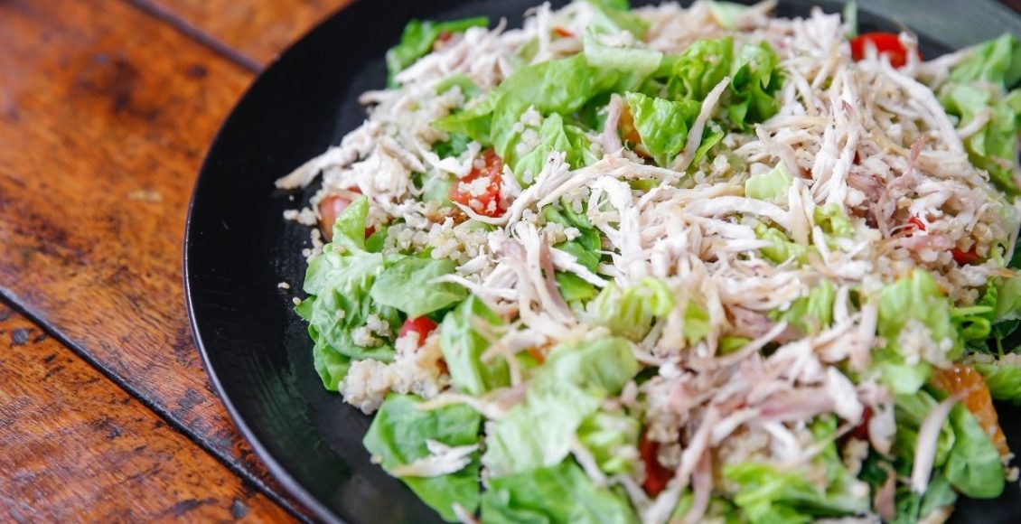 Saiba como fazer essa deliciosa receita de salpicão simples; - reprodução: CANVA