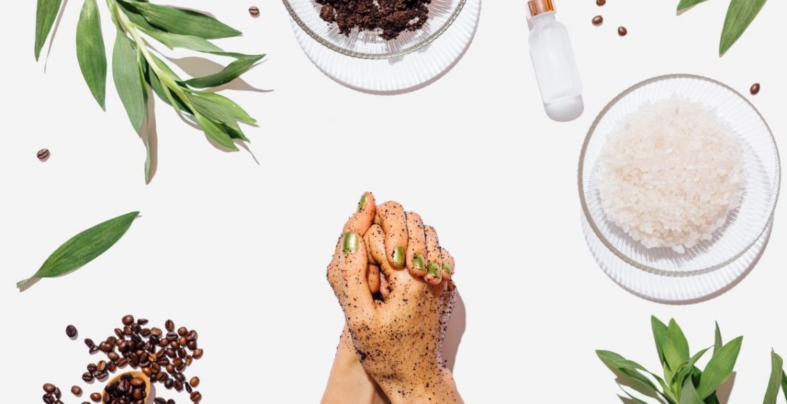 Esfoliante natural com pó de café Aprenda a receita que fica pronta em 5 minutos - Reprodução Canva