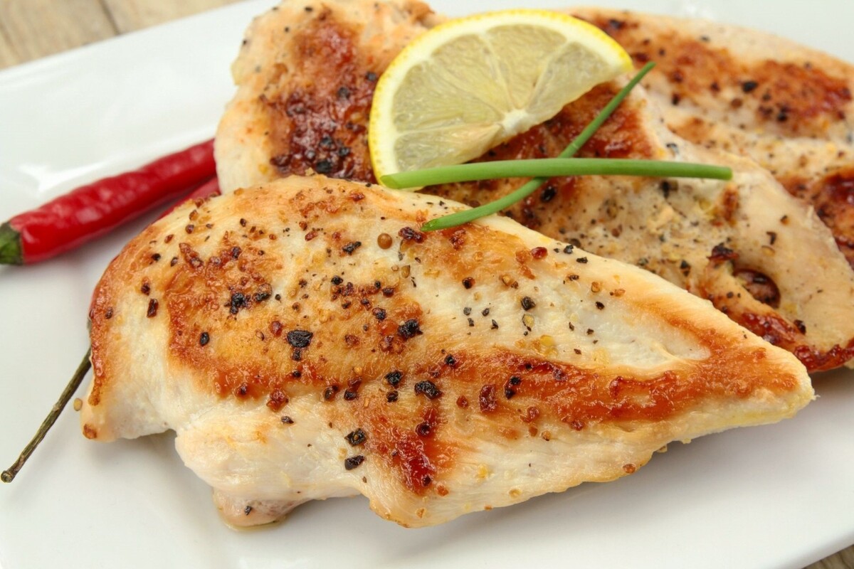 Filé de frango no air fryer: acompanhe uma receita fácil para preparar esse acompanhamento delicioso - Fonte Canva