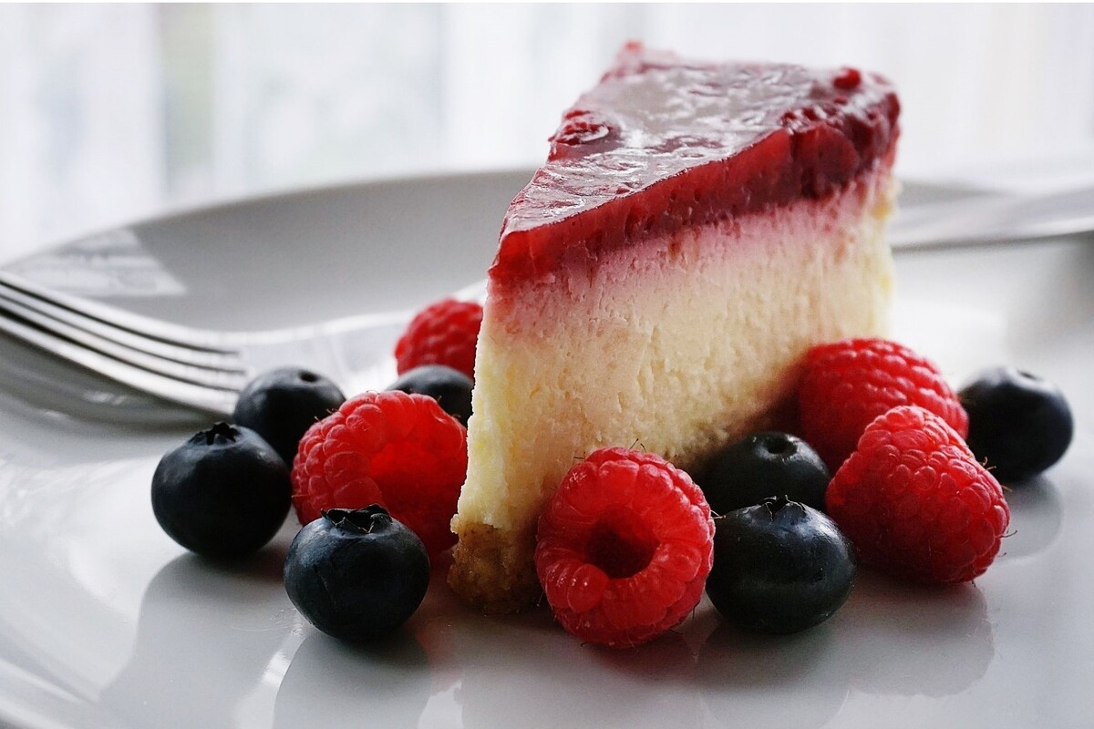 Cheesecake no air fryer: veja uma receita exclusiva para preparar essa sobremesa de forma fácil - Fonte Canva
