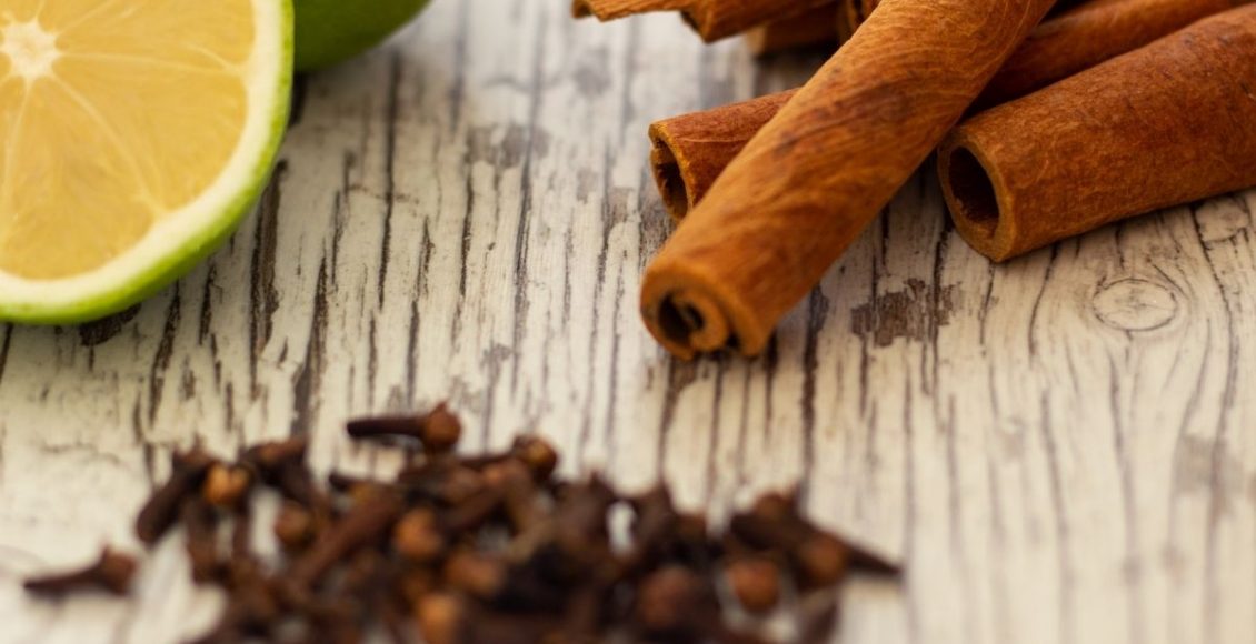 Aprenda a tirar o cheiro de peixe da sua cozinha. Simples e eficiente — Reprodução do Canva.