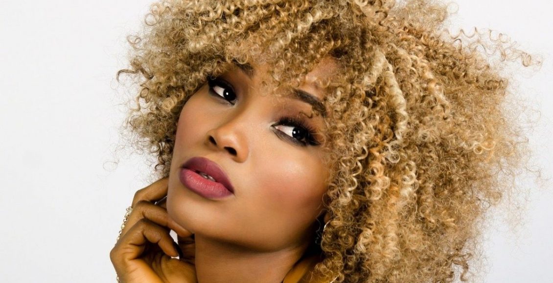 Cabelo cacheado: erros que você não pode cometer ao cuidar dos fios - pixabay