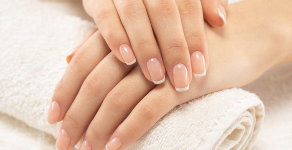 Unhas fracas e quebradiças: como fortalecer e evitar esse problema — Reprodução do Canva.