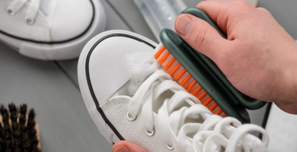 Vinagre para tirar cheiro ruim do tênis? Será que a receita funciona mesmo? Descubra agora - Fonte: canva