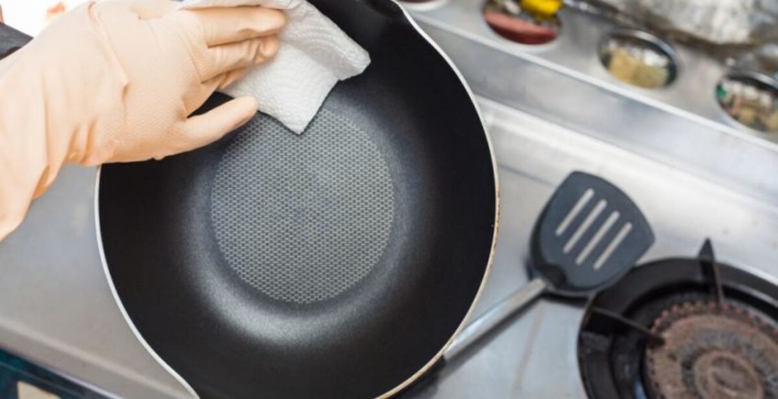 Como limpar frigideira antiaderente queimada: veja dicas práticas para não arranhar - Fonte: Pixabay