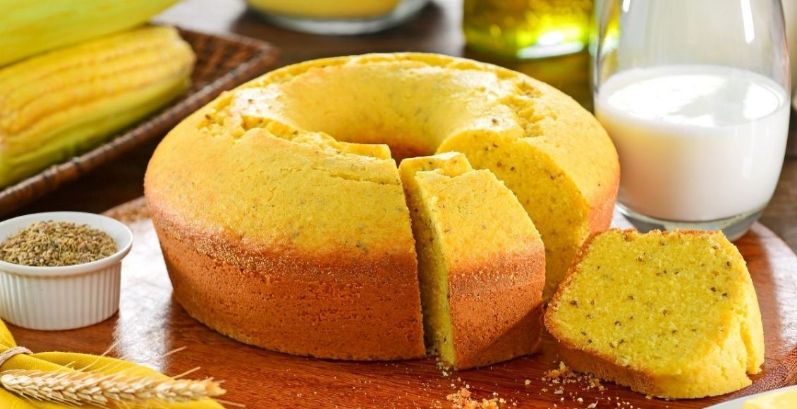 Bolo de milho caseiro receita simples e barata para fazer em casa - Reprodução Canva