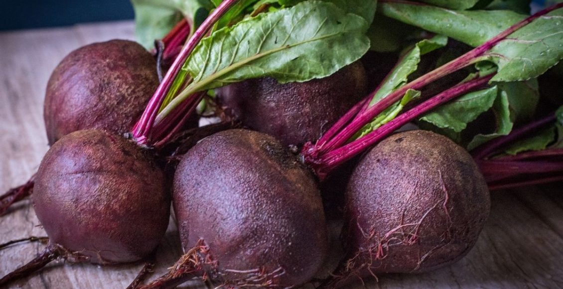 Beterraba: aprenda como plantar esse legume tão nutritivo e ajuda a melhorar anemia; Saiba mais - reprodução: Canva