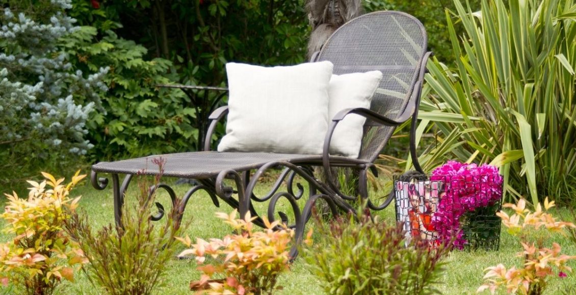 Aprenda dicas de como escolher móveis para jardim; - reprodução: Canva