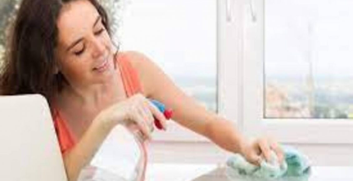 Veja dicas para limpar mesa de vidro sem arranhar e deixar aspecto de gordura - Fonte: Pixabay