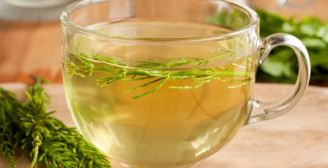 Chá de alecrim (Reprodução Canva Pro)