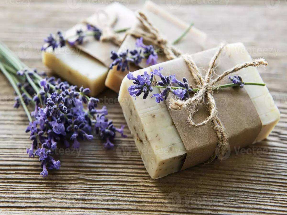 Sabonete artesanal de lavanda: ingredientes e como fazer. Fonte: Pixabay