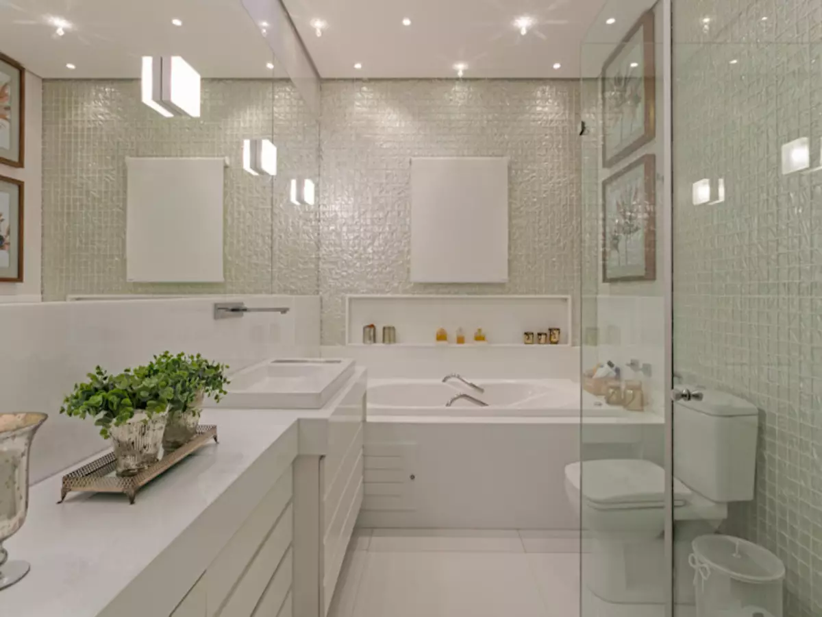 Decoração para banheiro: saiba como usar gesso, mármore e outros itens