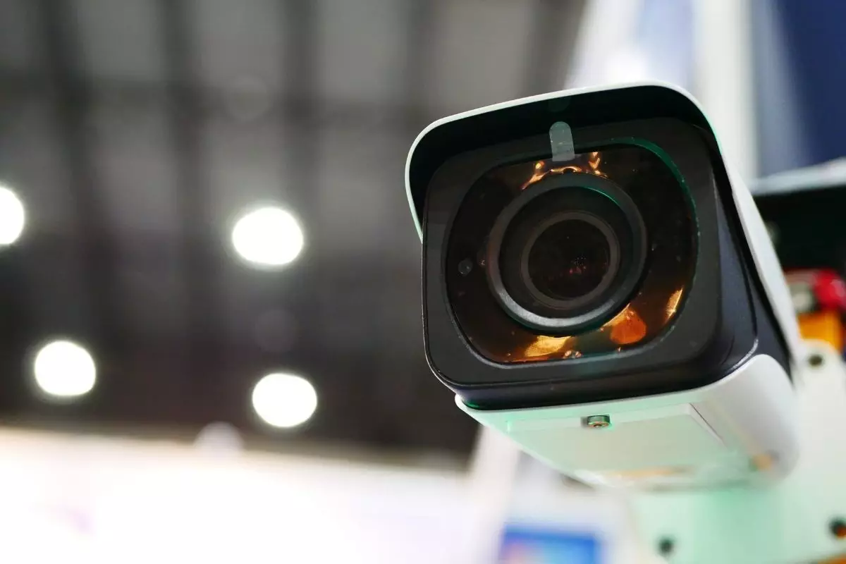 Como proteger a sua casa nas festas de final de ano, confira algumas dicas importantes de segurança