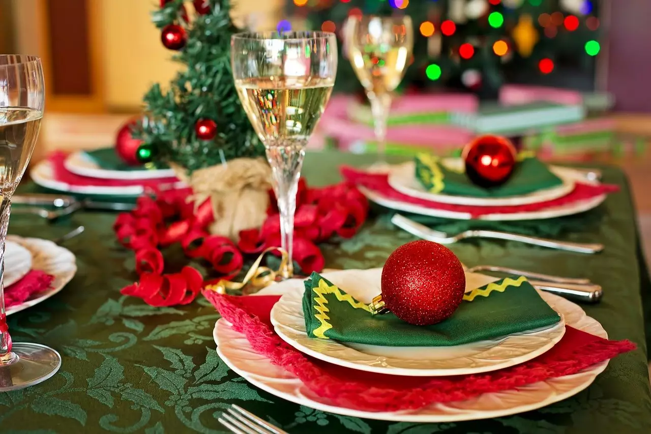 Vai-cozinhar-a-ceia-de-Natal-5-dicas-essenciais-para-economizar-tempo-na-hora-de-preparo-Reproducao-Pixabay
