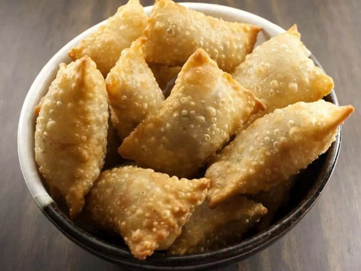 Receita de pastel de carne moída molhadinha - veja passo a passo - Fonte: Pixabay