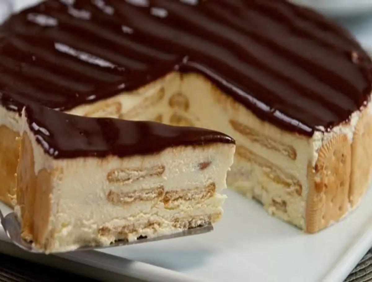 Torta alemã - receita fácil e prática para o dia a dia - sem gastar muito! - Fonte: Pixabay