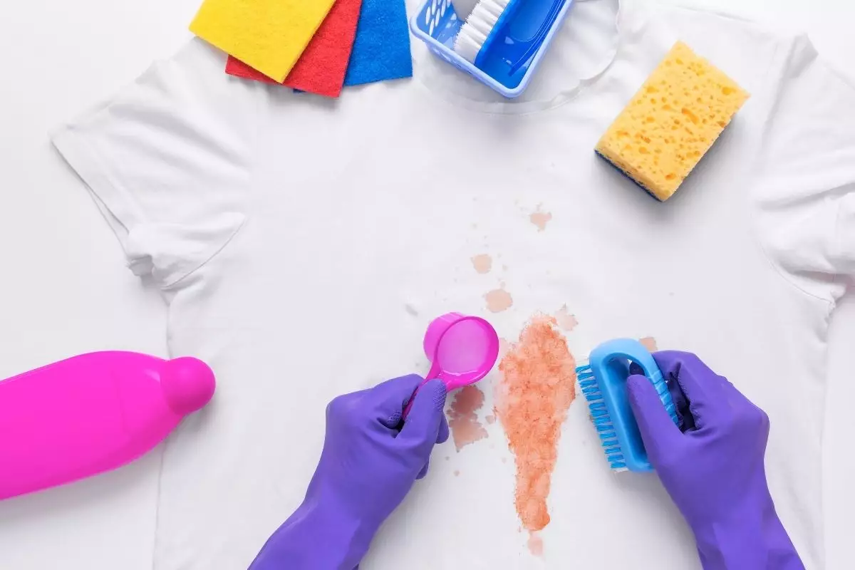 Remover manchas - reprodução: Canva