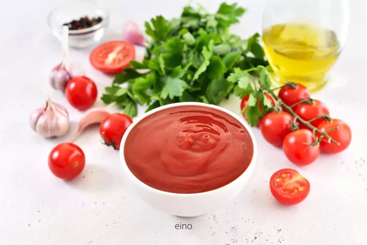 Molho de tomate tradicional - Reprodução: Canva