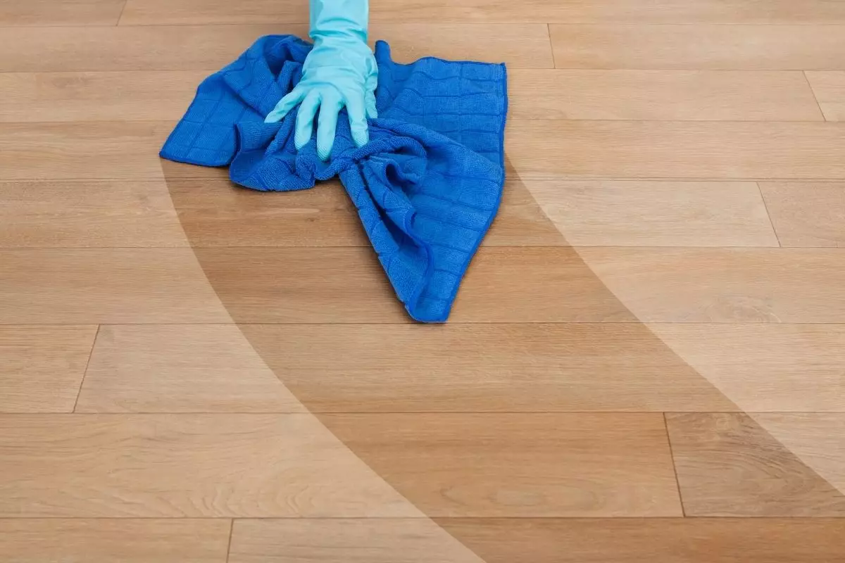 Tirar risco de piso - Reprodução Canva