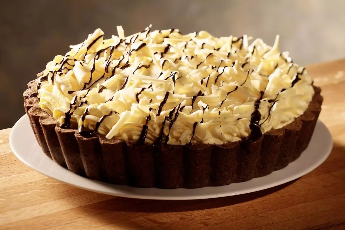 Pavê de leite em pó receita deliciosa e com direito a decoração - Reprodução Canva