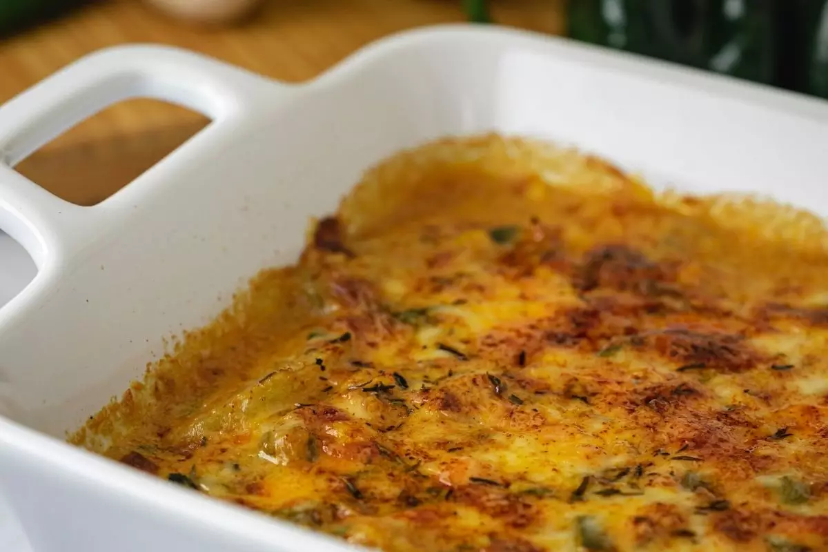 Suflê de chuchu, uma receitinha simples e deliciosa que faz bem à saúde - by Canva