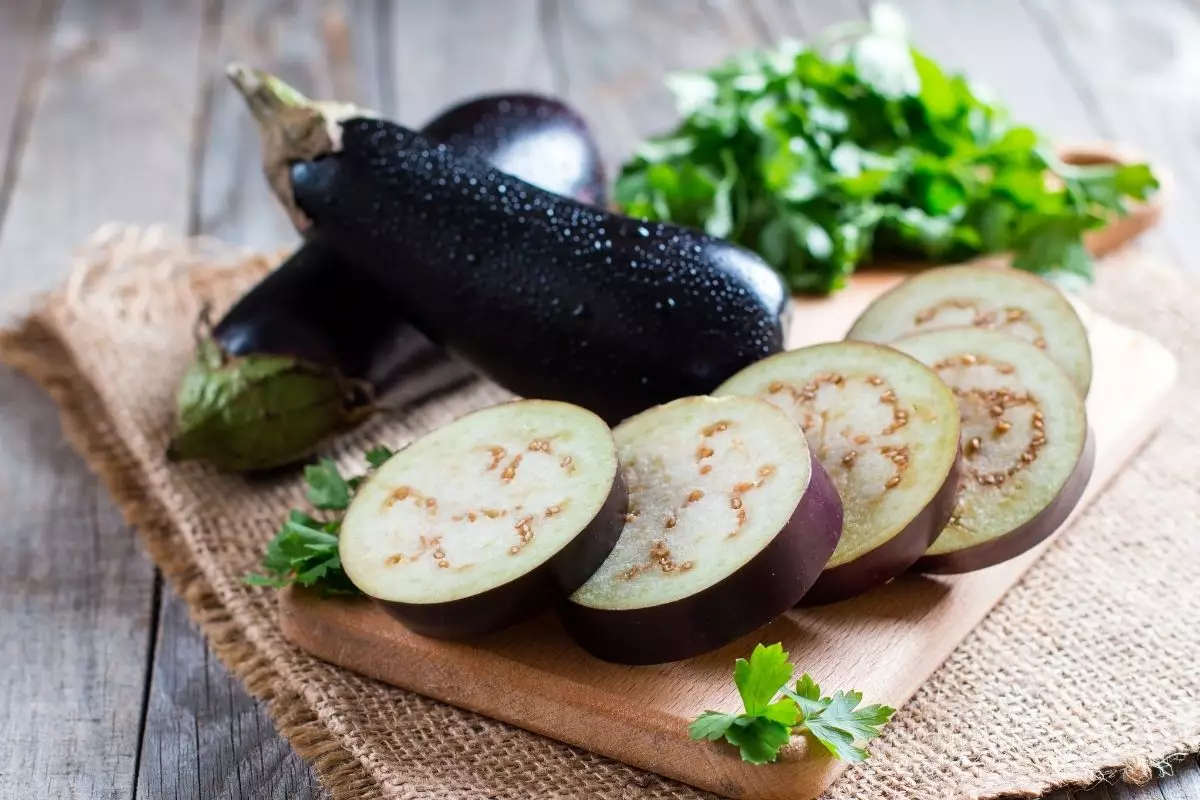 Berinjela empanada: faça essa receita que está bombando na web