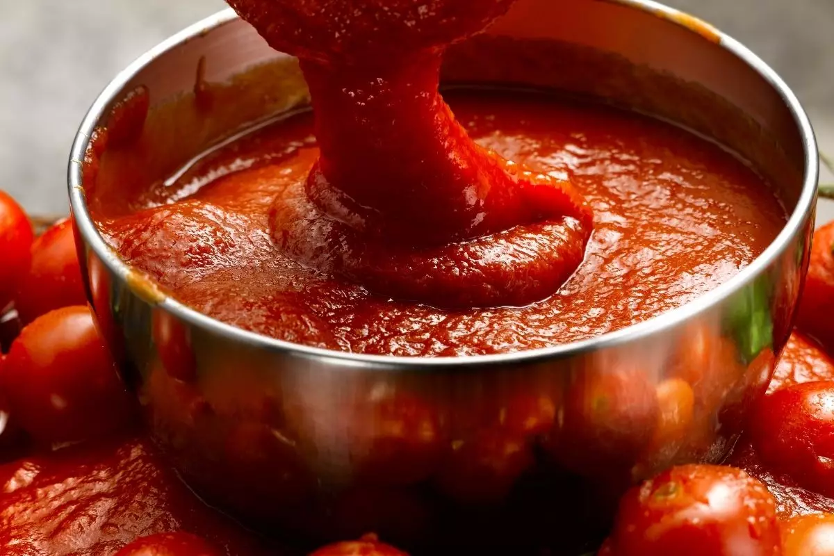Molho de tomate caseiro para congelar: faça essa receita agora com um simples passo a passo