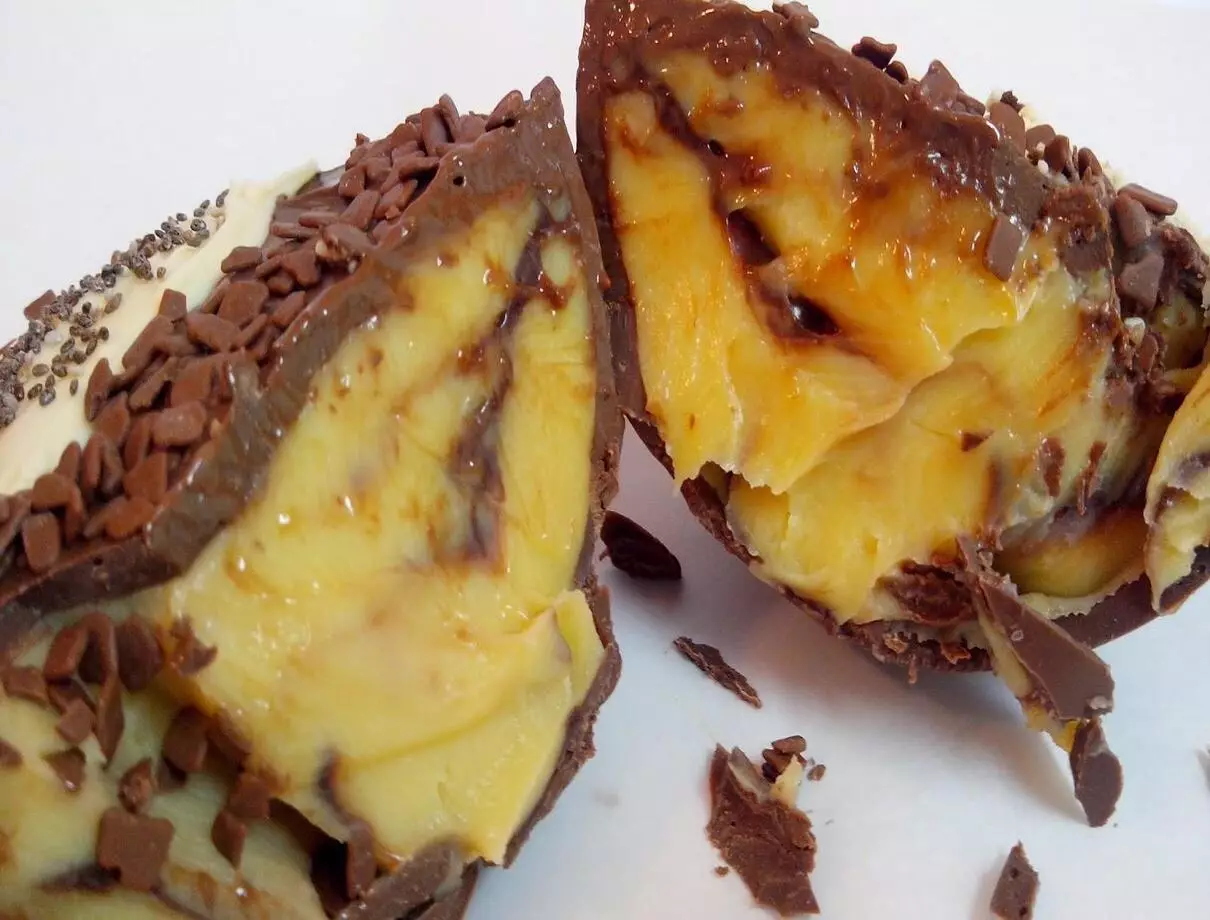 Ovo de Páscoa recheado com mousse de maracujá - veja como fazer receita mais fácil do mundo - Fonte: Pinterest