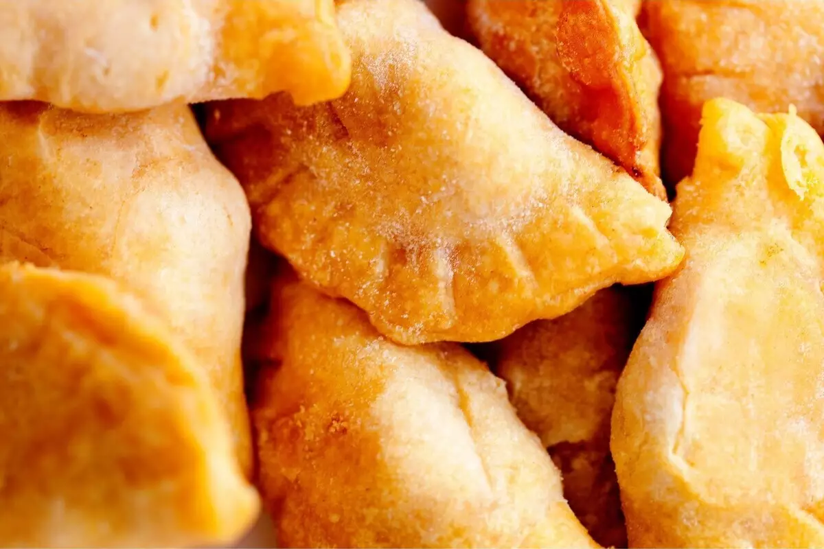 Pastel no air fryer: veja como fazer esse lanche delicioso de forma simples e sem precisar de óleo - Fonte Canva