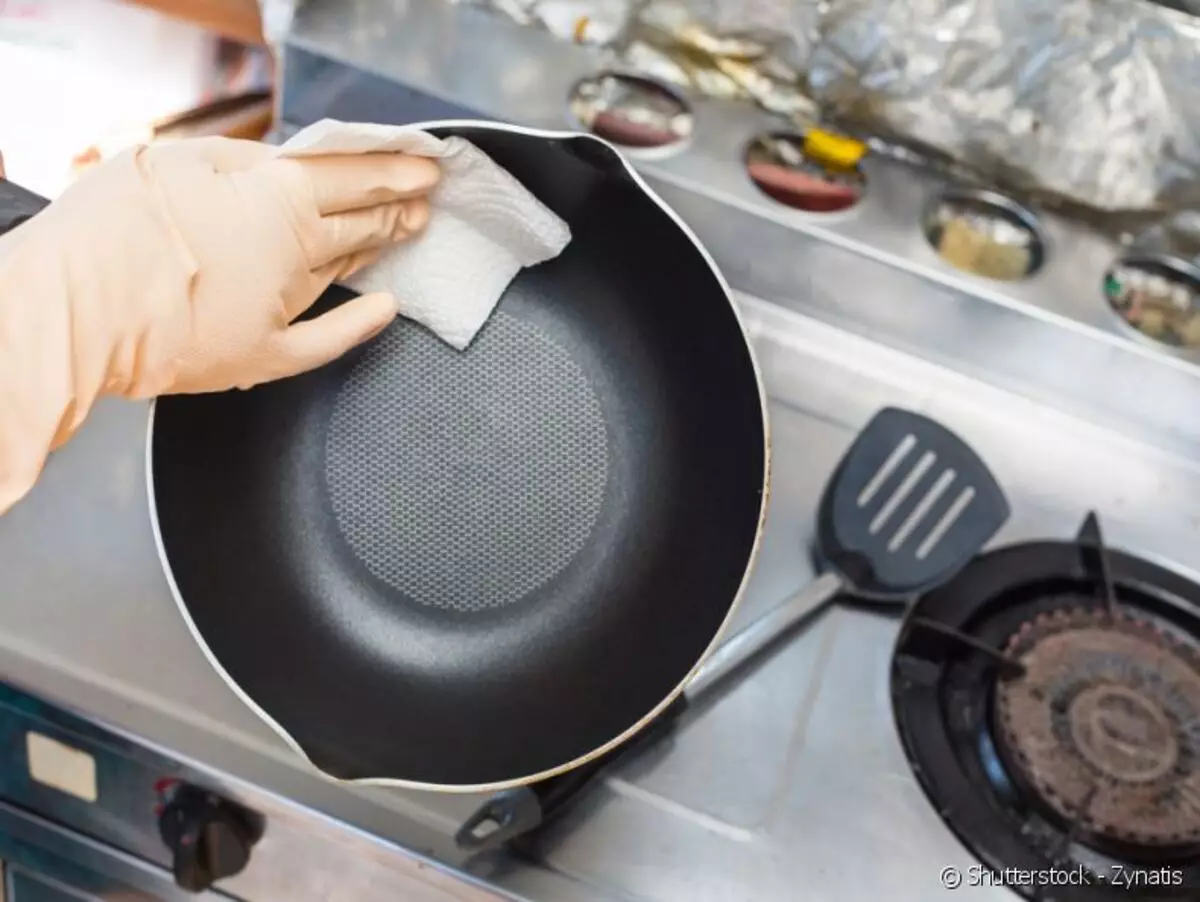 Como limpar frigideira antiaderente queimada: veja dicas práticas para não arranhar - Fonte: Pixabay