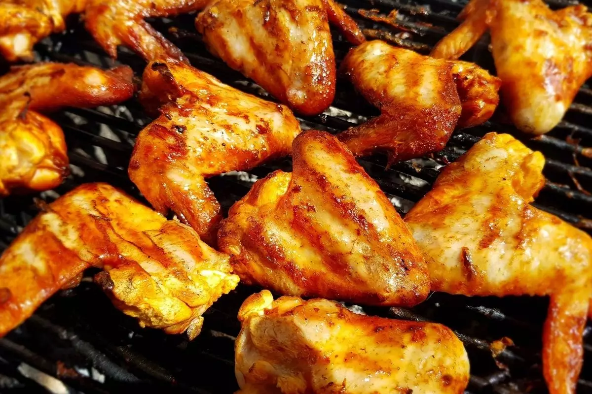 Asinha de Frango - Reprodução Canva