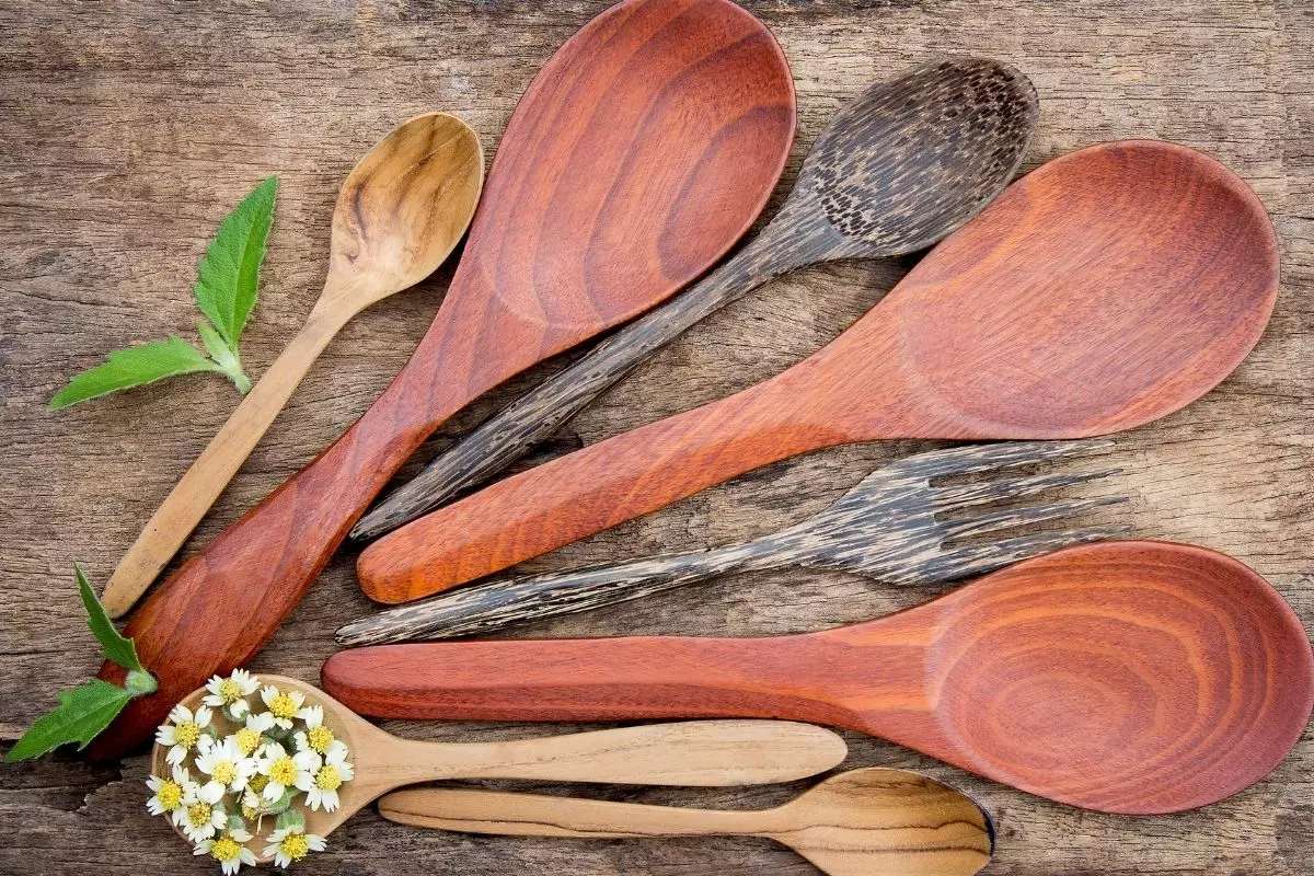 Colher de pau - Reprodução Canva