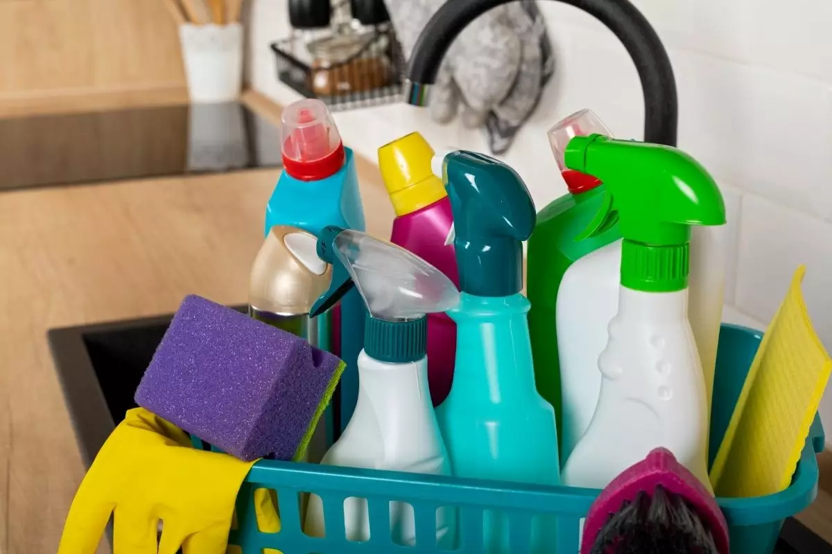 Misturas caseiras para limpar a casa; surpreenda-se com os resultados - Reprodução Canva